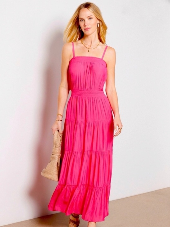 Evereve Dresses & Skirts - NWT Evereve Halle Satin Dress in Rasberry Sorbet